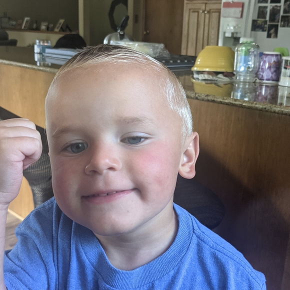 Lots of great deals! - Picture 5 of 9